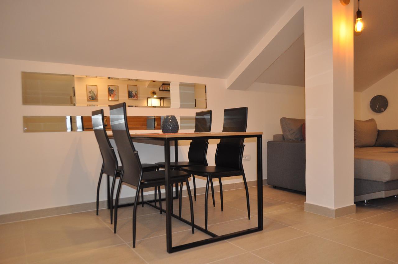 Apartment Maritimo Kotor Exterior photo